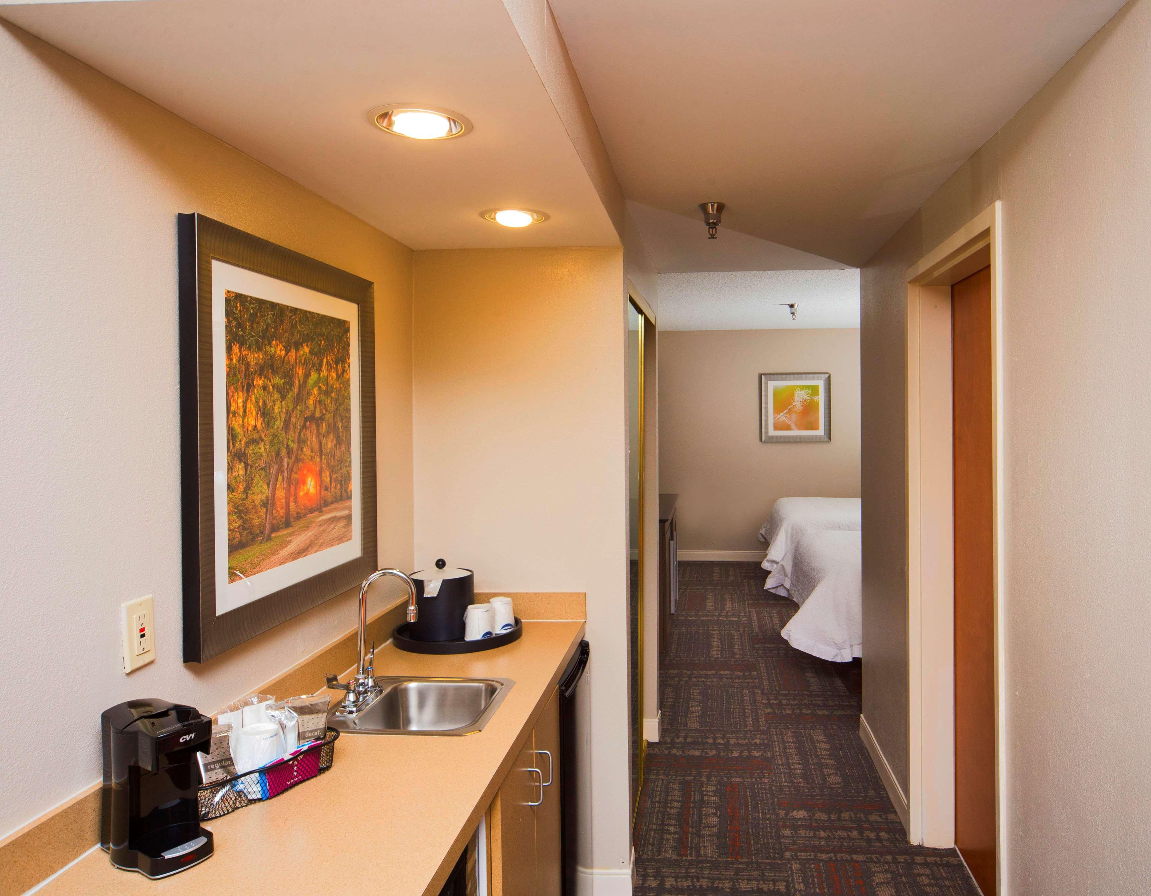 Hampton Inn & Suites Valdosta/Conference Center Экстерьер фото